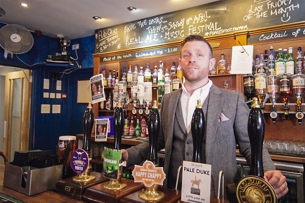 Gordon Brailsford, Mosset Tavern